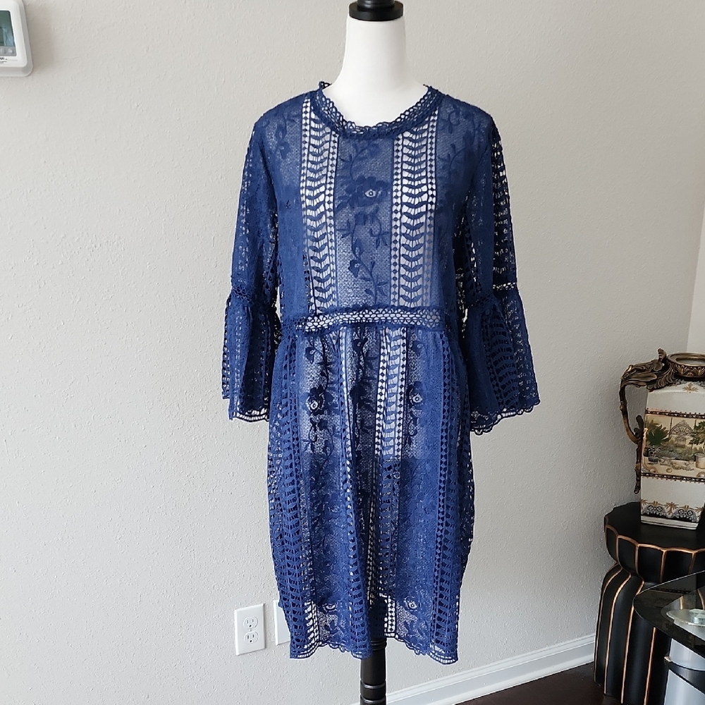 Suzanne Betro Lace Dress Sheer  Unlined